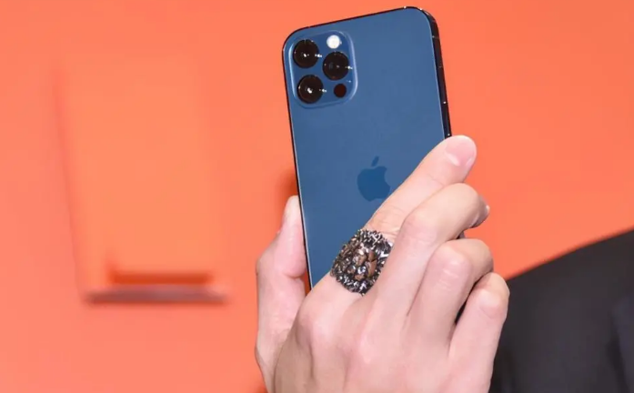东海苹果手机维修分享iPhone12系列重启方法教程 